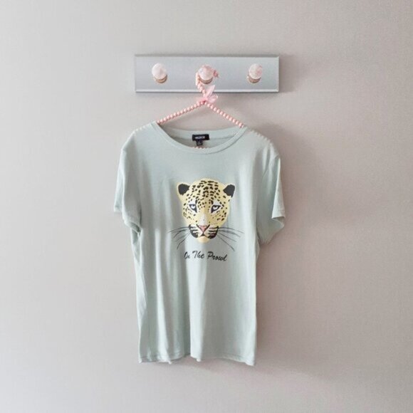 inchGo Get Em Tigerinch t-shirt & earring bundle set - Picture 5 of 9